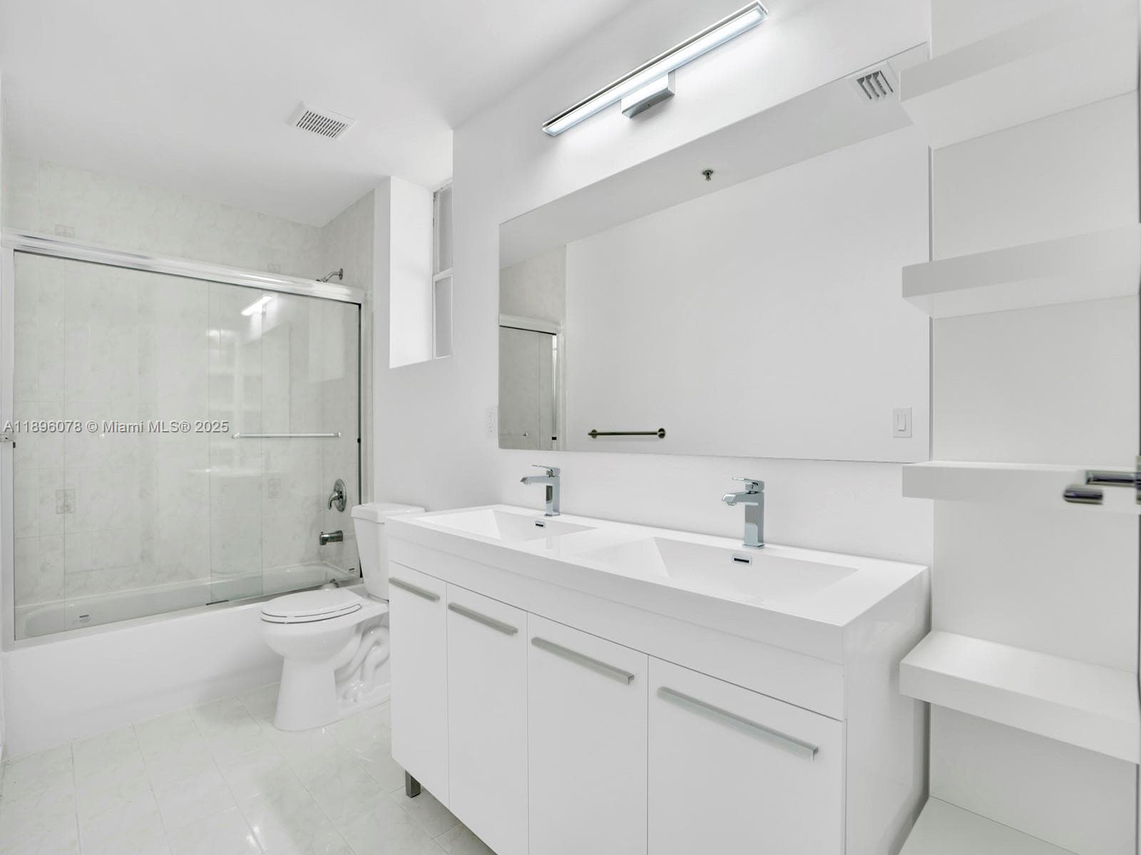THE COURTS AT DORAL ISLES · #1325 in Doral - Photo 11