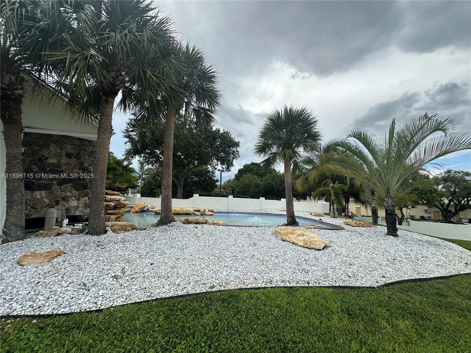 CAMINO CIRCLE CONDO · #310 in Kendall - Photo 29