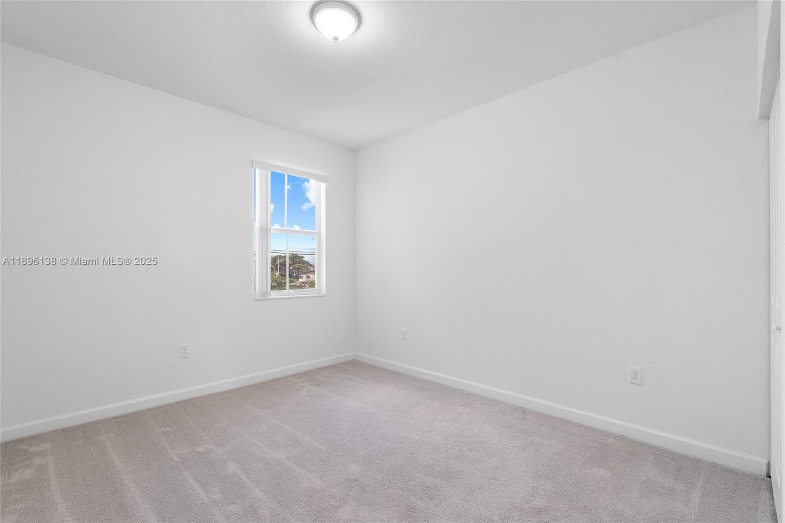 2405 NW 131st Cir photo 24