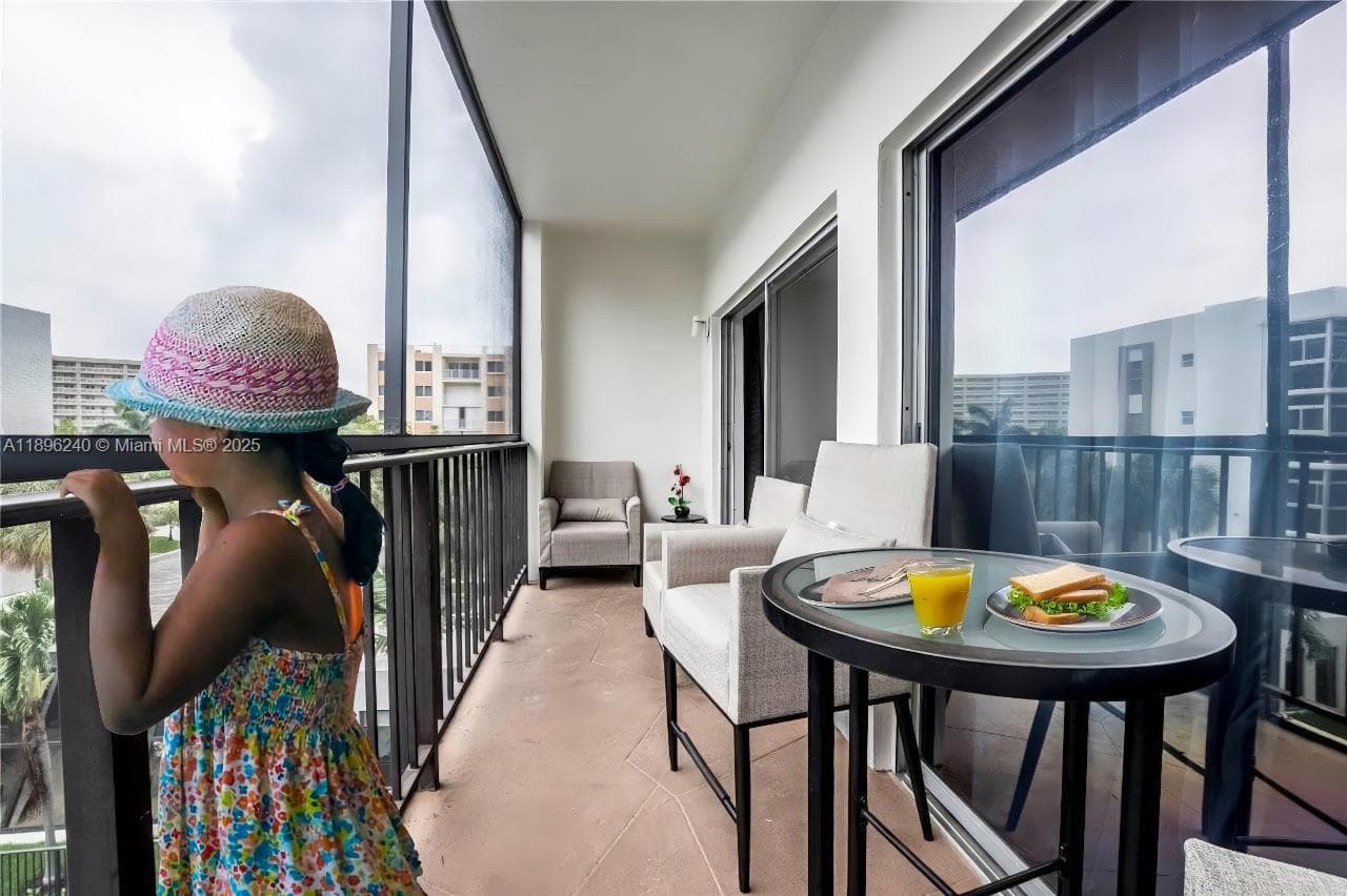 Double size terrace