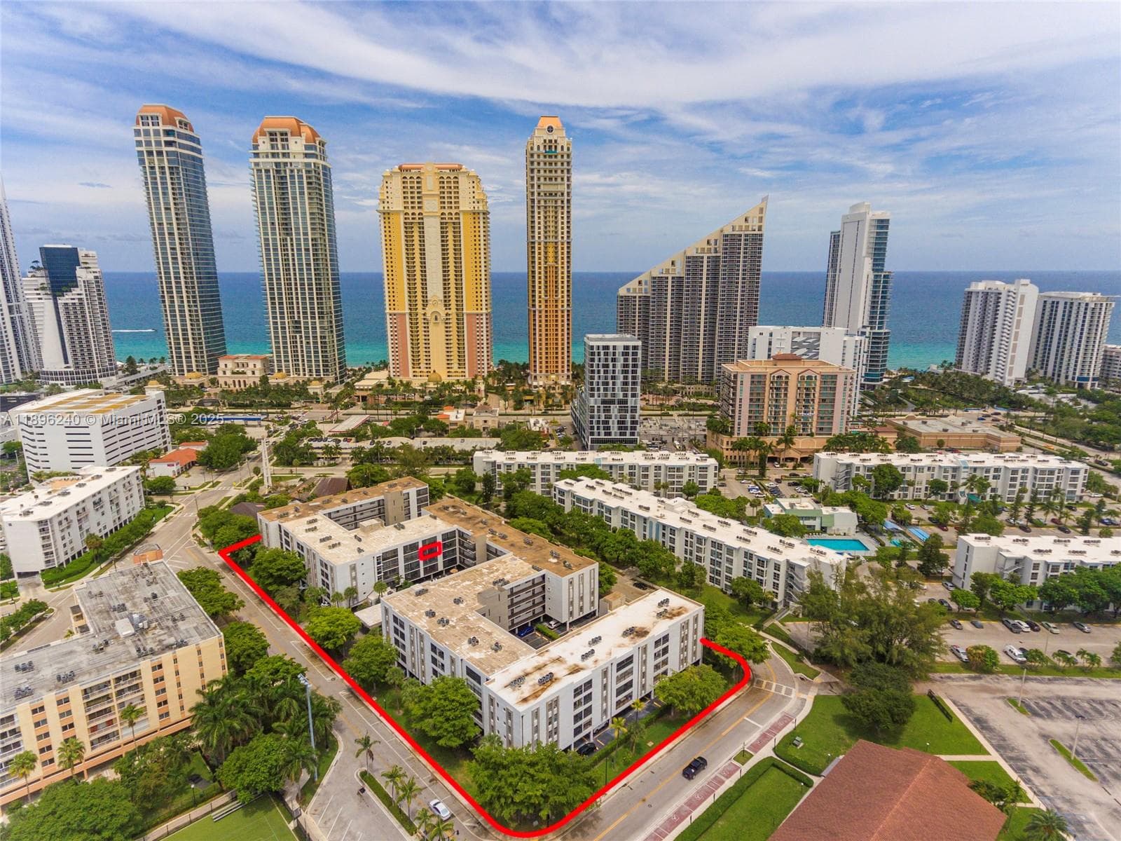 Le Cartier · #426 in Sunny Isles Beach - Photo 29