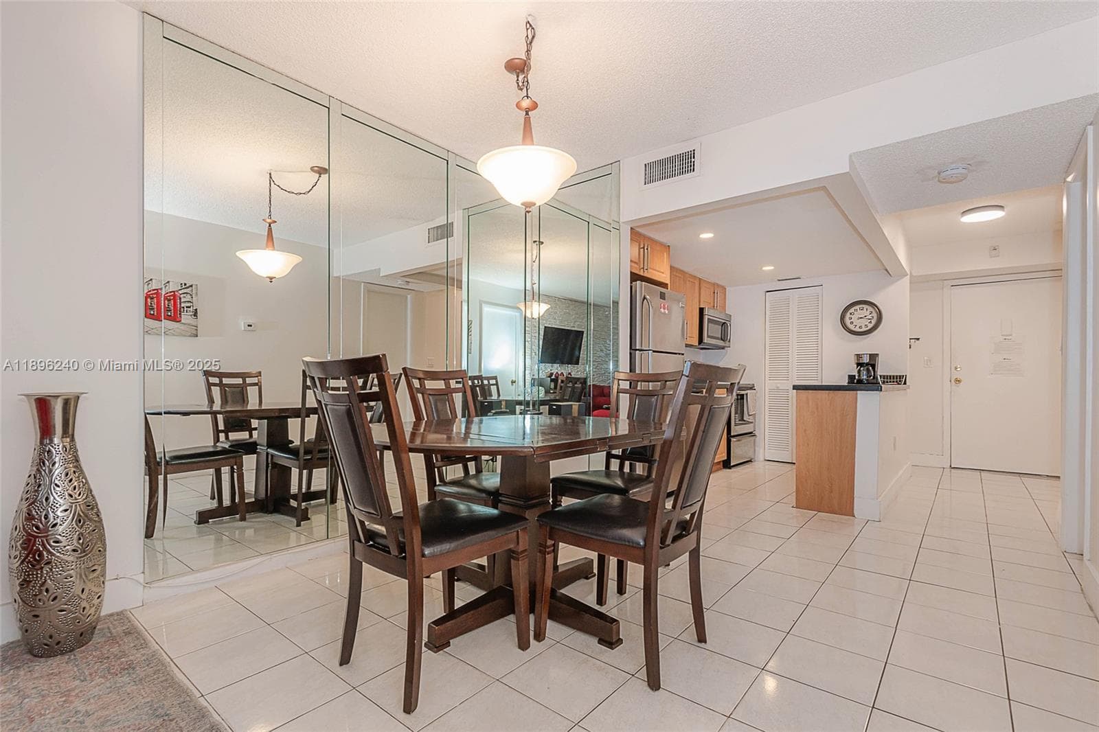 Le Cartier · #426 in Sunny Isles Beach - Photo 8