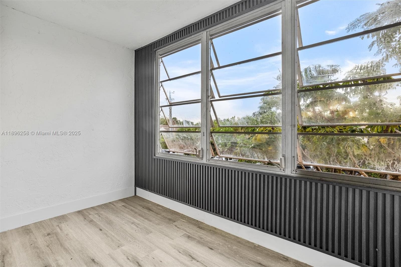 SOMERSET NO. SIX CONDO · #203 in Lauderdale Lakes - Photo 23