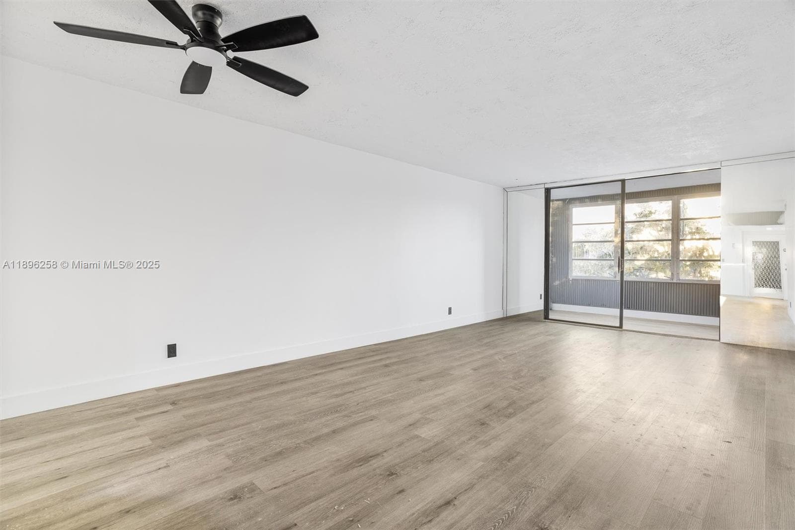 SOMERSET NO. SIX CONDO · #203 in Lauderdale Lakes - Photo 17