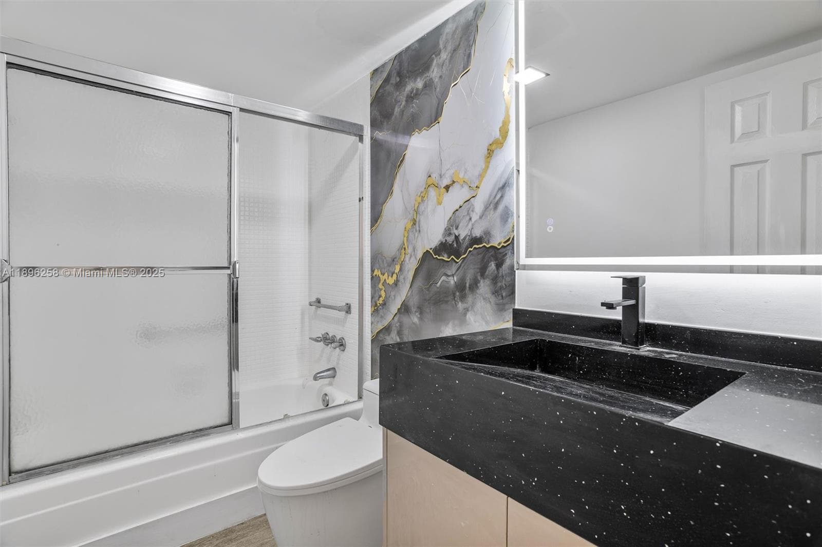 SOMERSET NO. SIX CONDO · #203 in Lauderdale Lakes - Photo 30