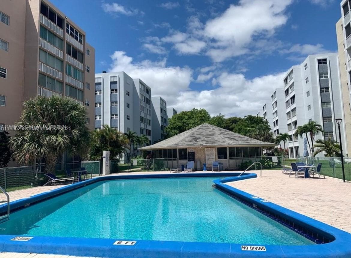 MEADOWBROOK TOWERS CONDO · #702 in Hallandale Beach - Photo 12