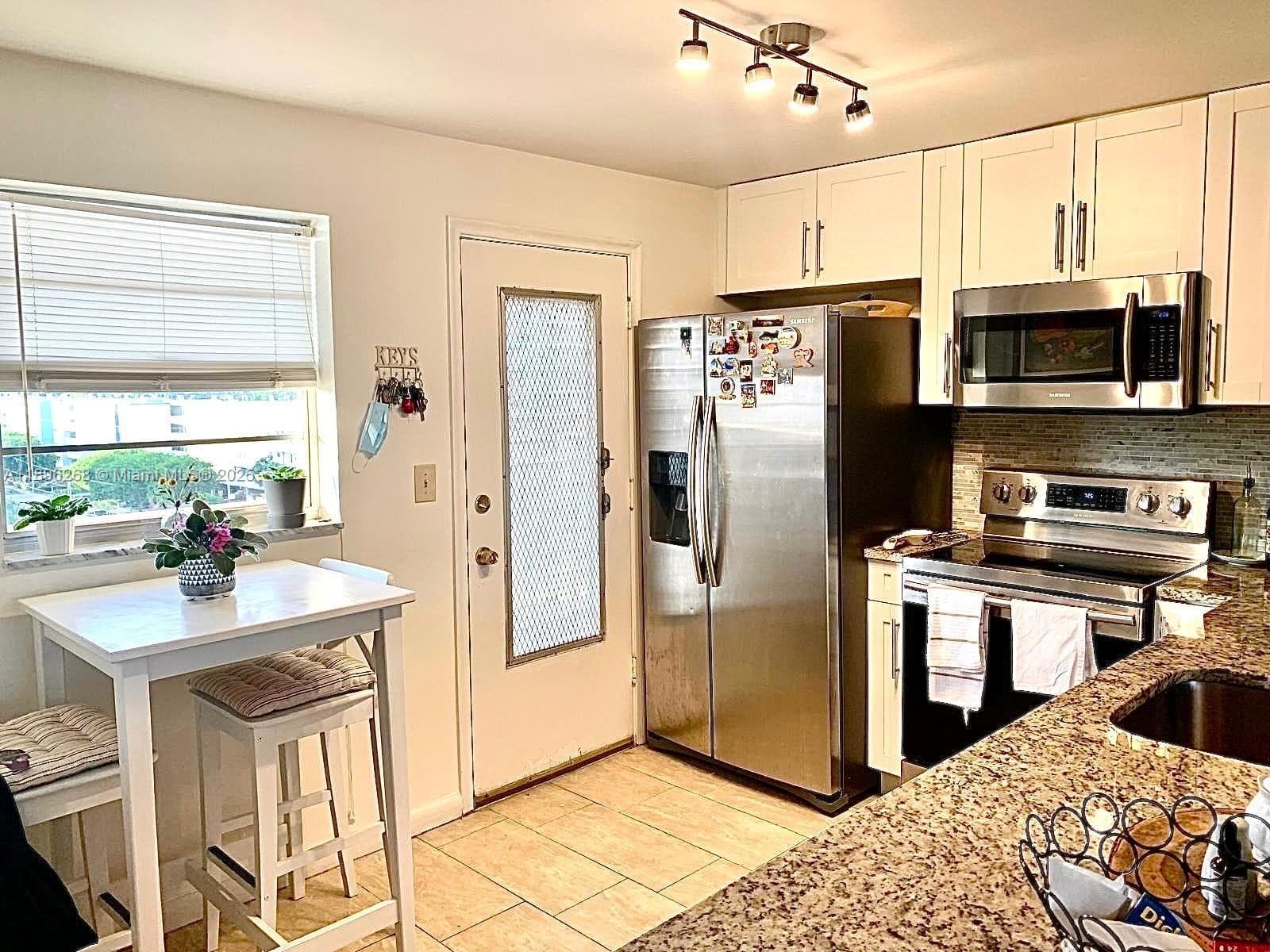 MEADOWBROOK TOWERS CONDO · #702 in Hallandale Beach - Photo 5