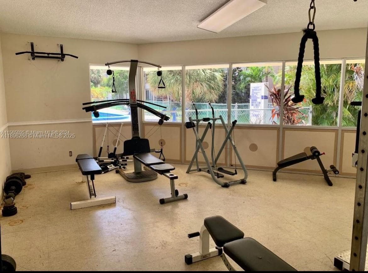 MEADOWBROOK TOWERS CONDO · #702 in Hallandale Beach - Photo 11