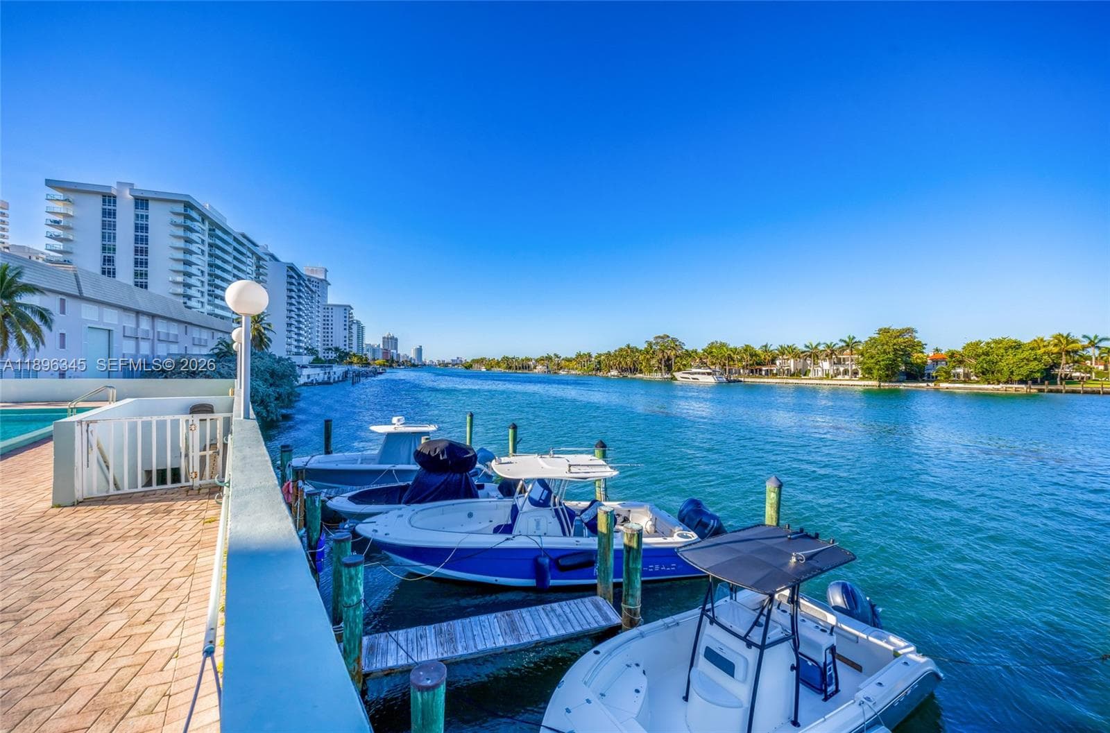 Regency Towers · #2F in Miami Beach - Photo 19