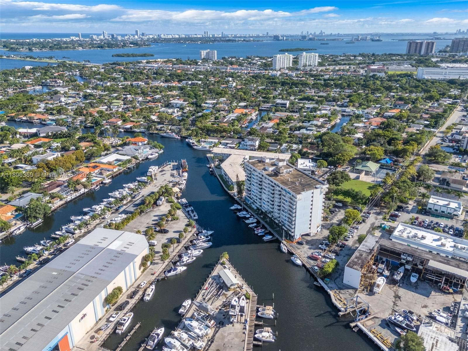 KEYSTONE HARBOR CLUB COND · #804 in North Miami - Photo 36