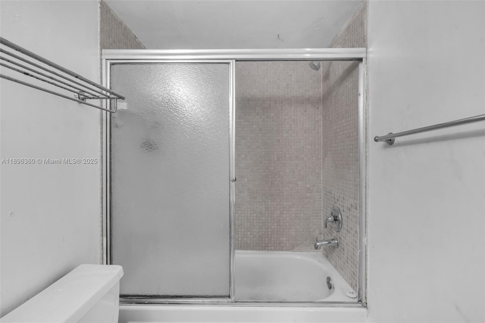 KEYSTONE HARBOR CLUB COND · #804 in North Miami - Photo 20