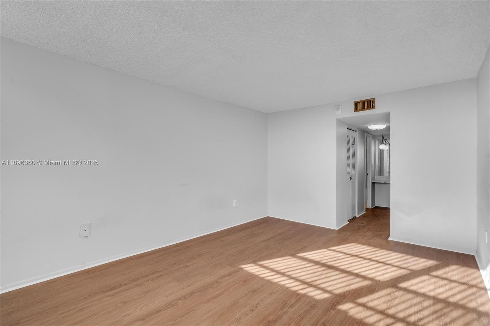 KEYSTONE HARBOR CLUB COND · #804 in North Miami - Photo 18