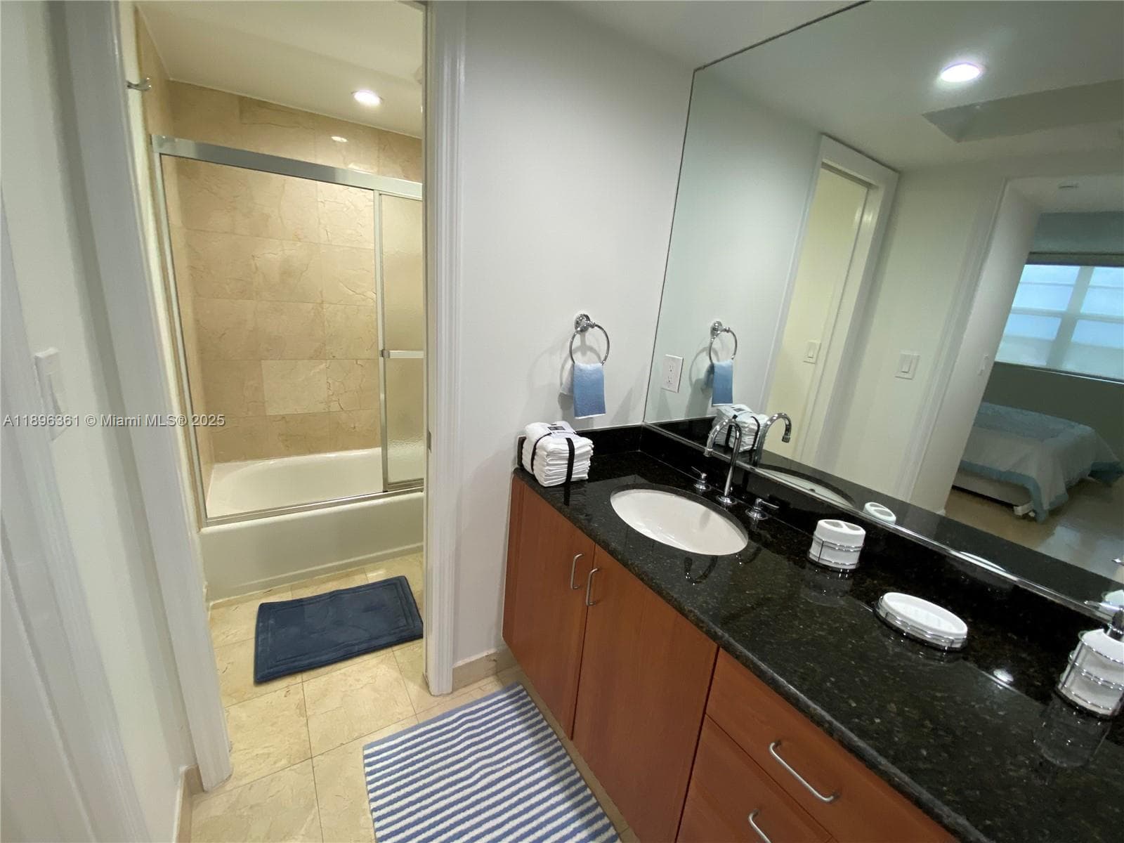 THE COLLINS CONDO · #1422 in Miami Beach - Photo 7