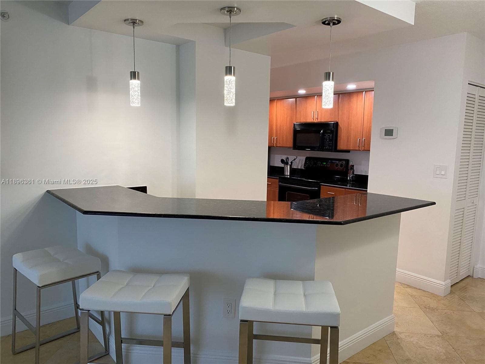 THE COLLINS CONDO · #1422 in Miami Beach - Photo 5