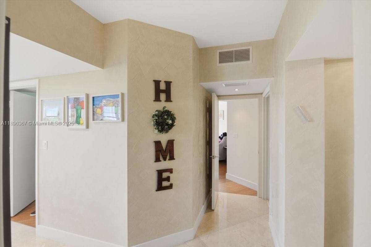TURNBERRY VLG NO TOWER CO · #516 in Aventura - Photo 6