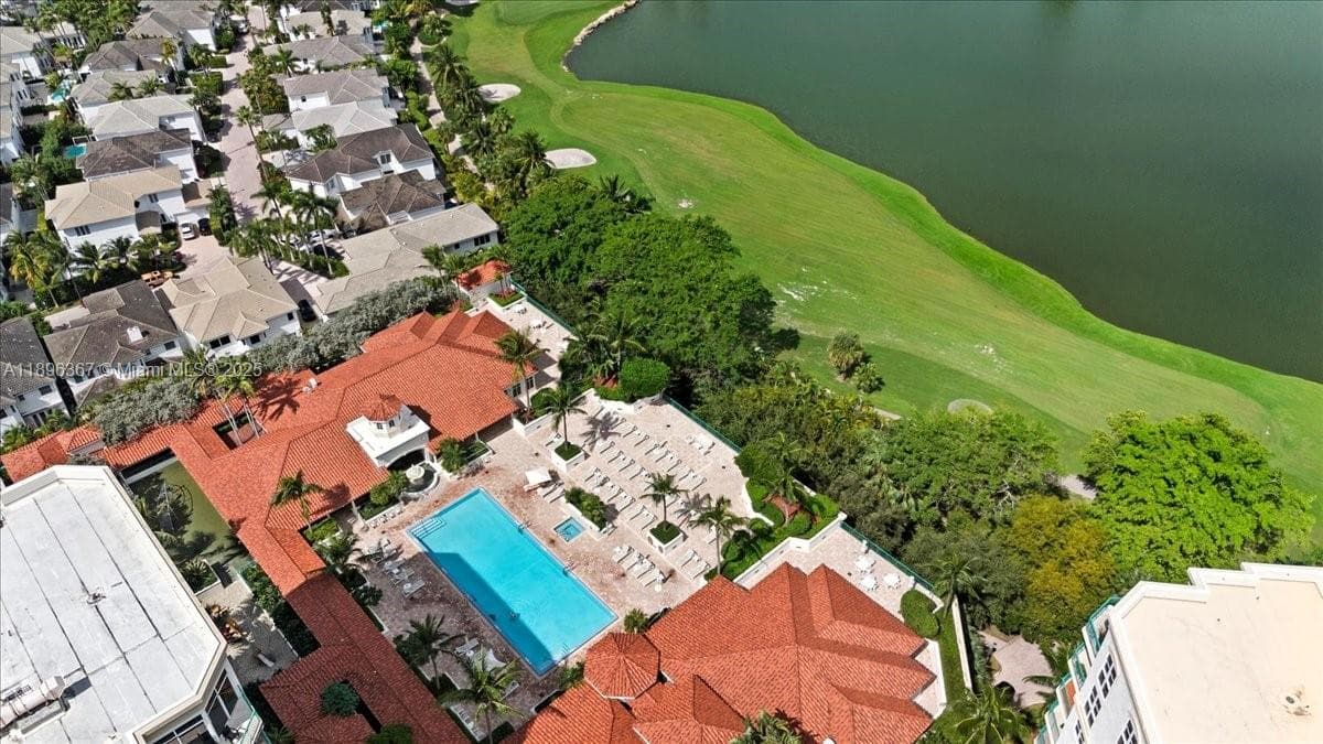 TURNBERRY VLG NO TOWER CO · #516 in Aventura - Photo 57