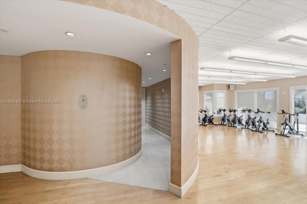 TURNBERRY VLG NO TOWER CO · #516 in Aventura - Photo 45