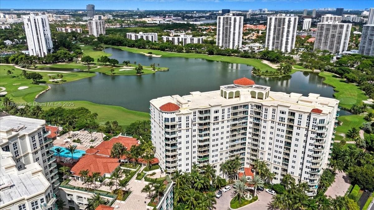 TURNBERRY VLG NO TOWER CO · #516 in Aventura - Photo 59