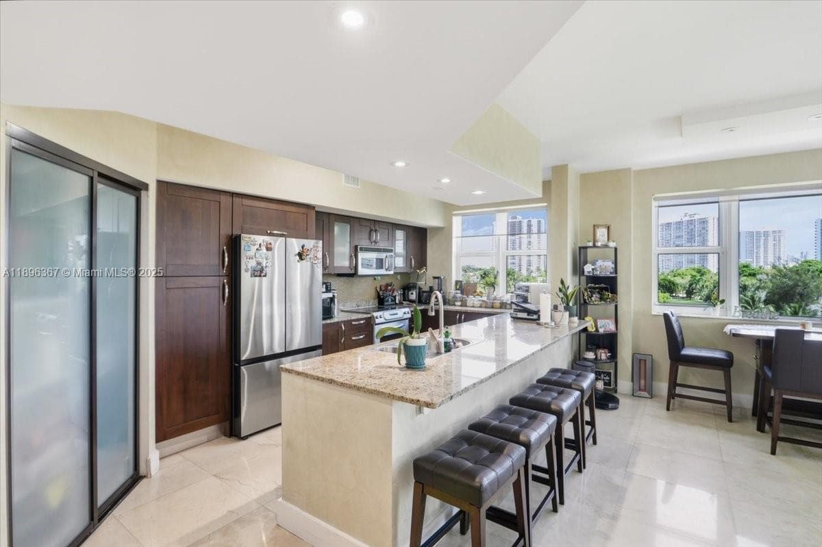 TURNBERRY VLG NO TOWER CO · #516 in Aventura - Photo 15