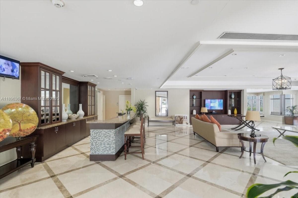 TURNBERRY VLG NO TOWER CO · #516 in Aventura - Photo 44