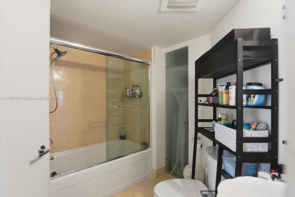 TURNBERRY VLG NO TOWER CO · #516 in Aventura - Photo 29