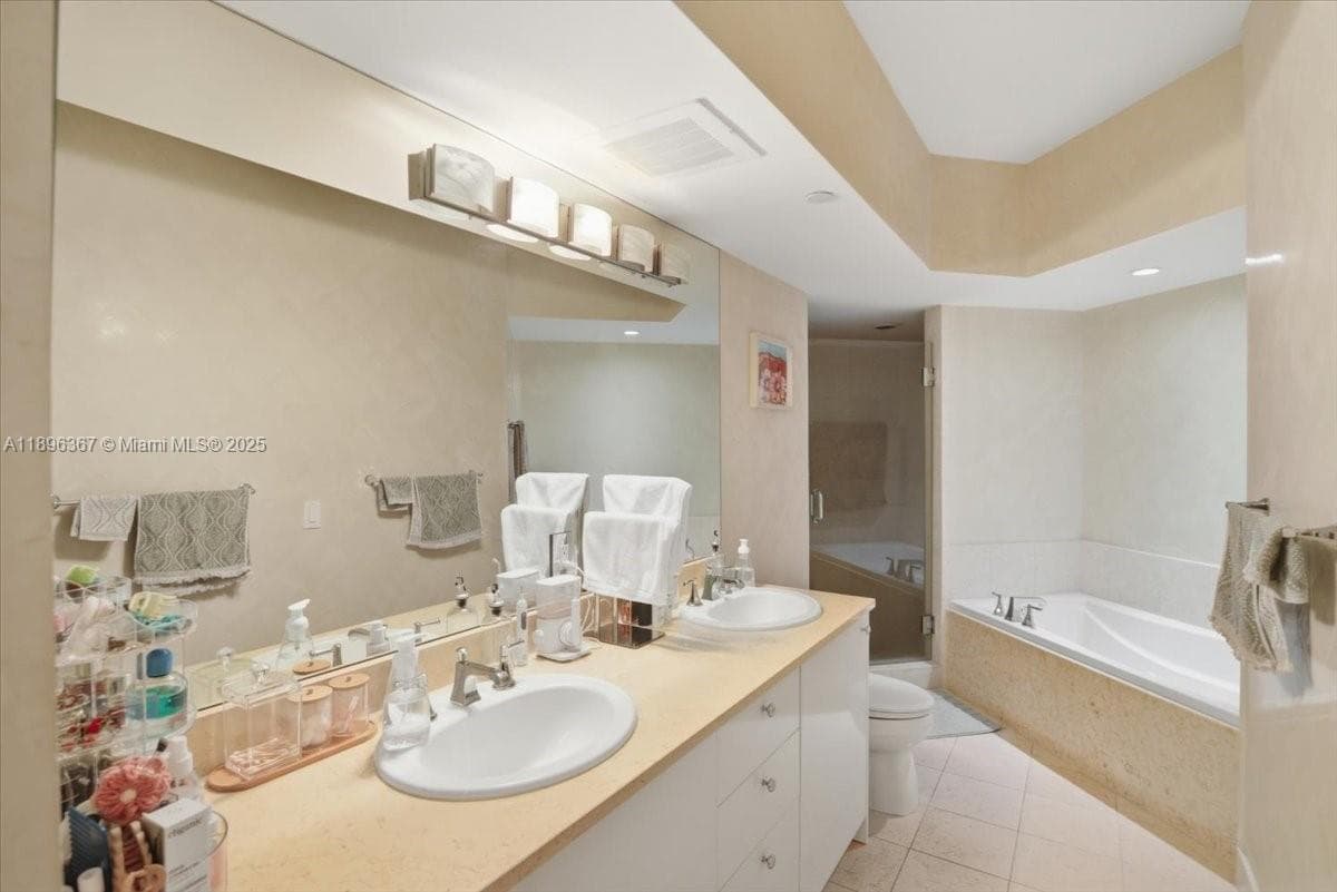 TURNBERRY VLG NO TOWER CO · #516 in Aventura - Photo 25