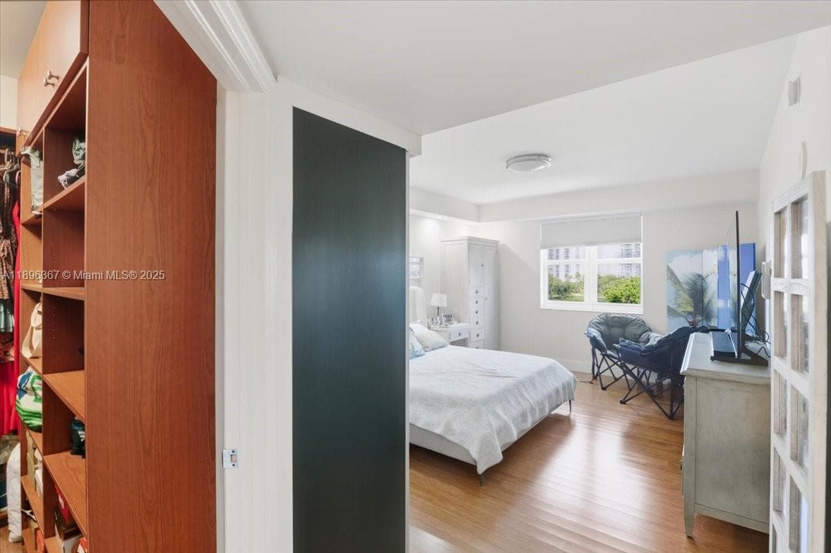 TURNBERRY VLG NO TOWER CO · #516 in Aventura - Photo 21