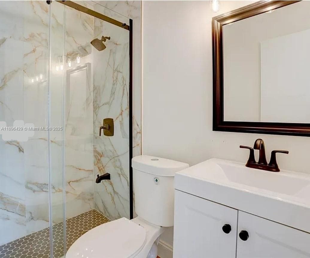 EL LAGO CONDO · #E408 in Miami - Photo 17