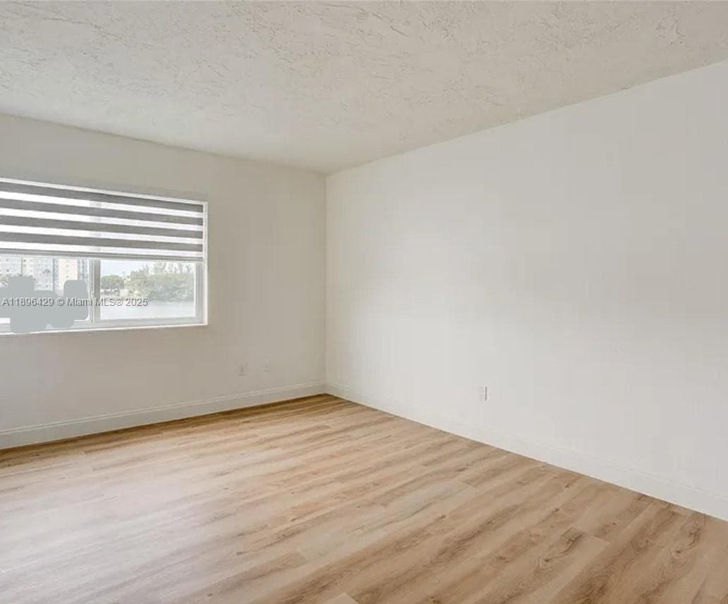 EL LAGO CONDO · #E408 in Miami - Photo 20