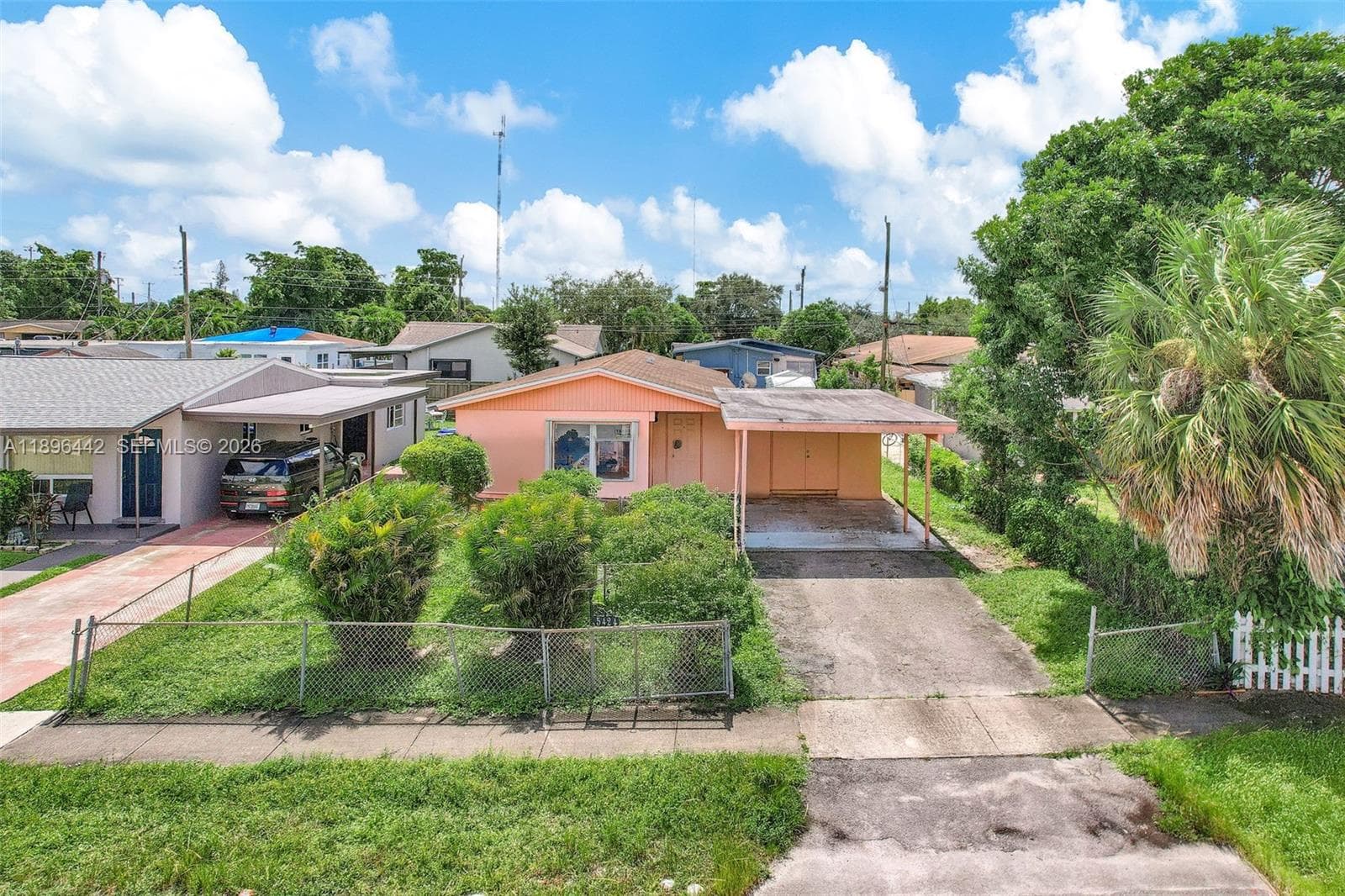 5424 Mayo St photo 1