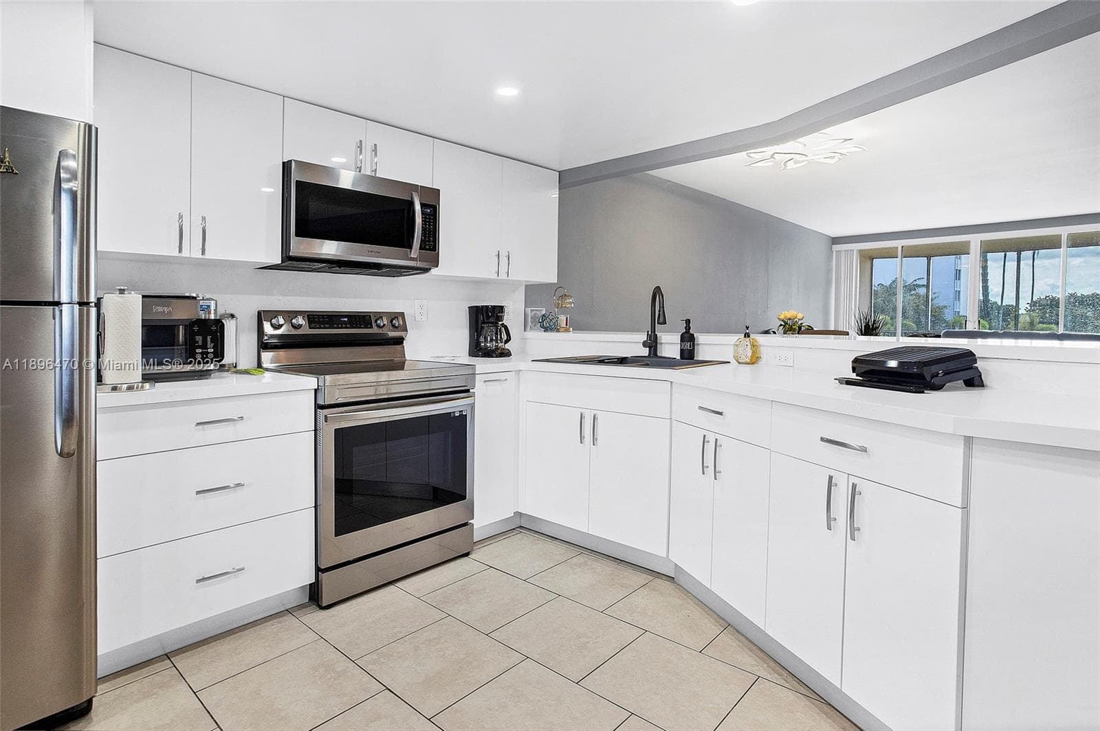 JADE WINDS GROUP · #309-2 in Miami - Photo 5