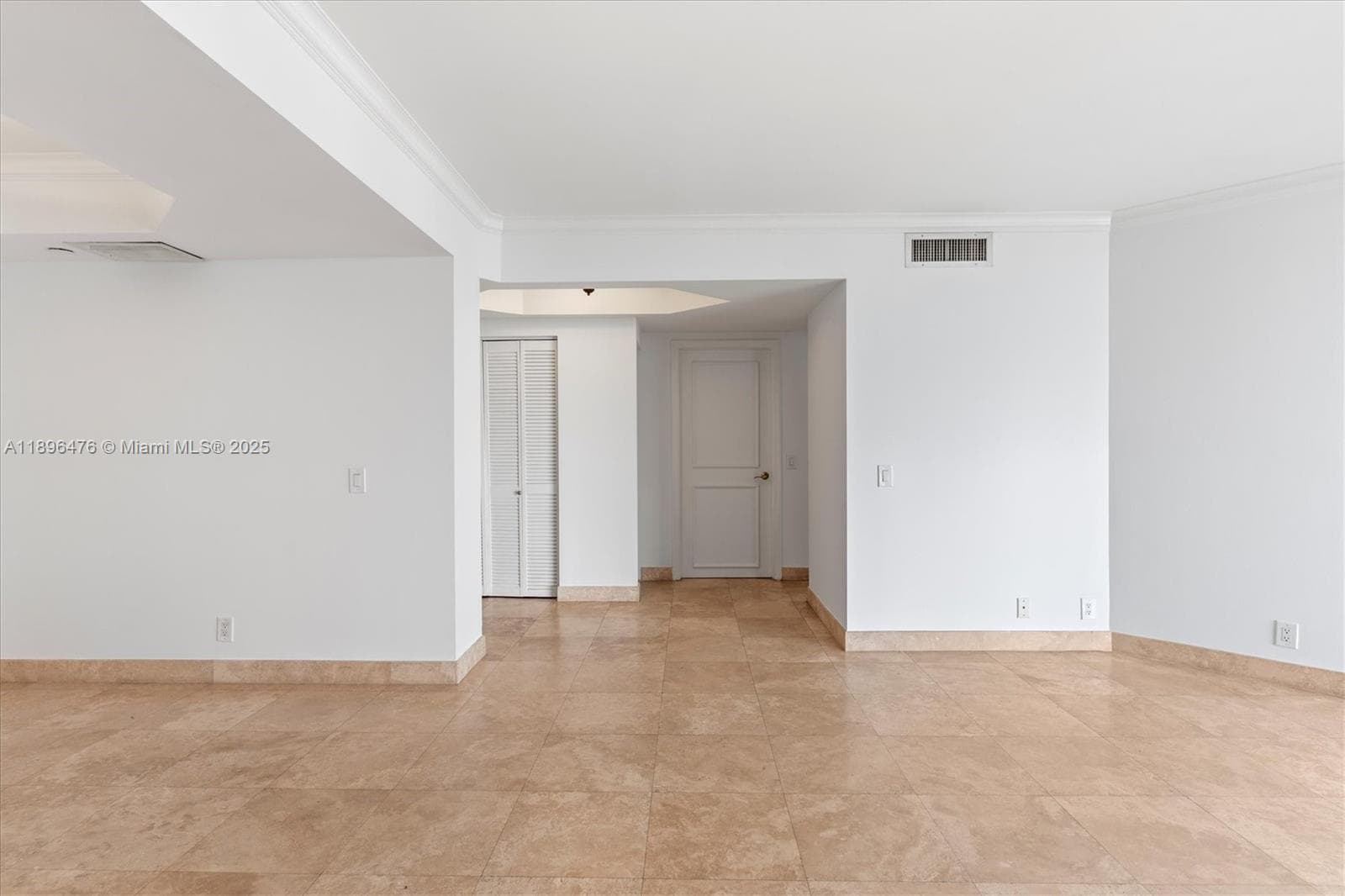 PORTSVIEW AT THE WATERWAYS · #1116 in Aventura - Photo 12