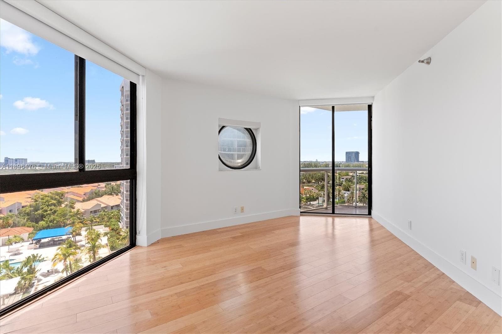 PORTSVIEW AT THE WATERWAYS · #1116 in Aventura - Photo 20