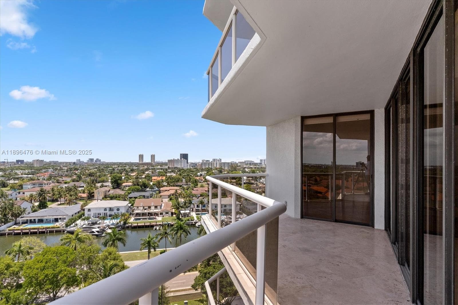 PORTSVIEW AT THE WATERWAYS · #1116 in Aventura - Photo 18