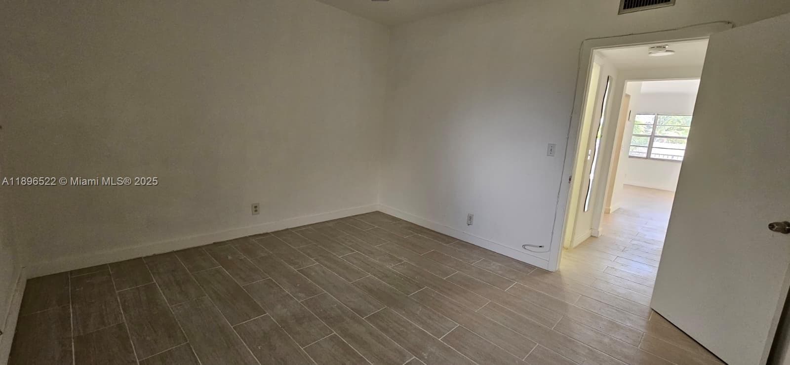 PARK SIDE MANOR B CONDO I · #14 in Hallandale Beach - Photo 13