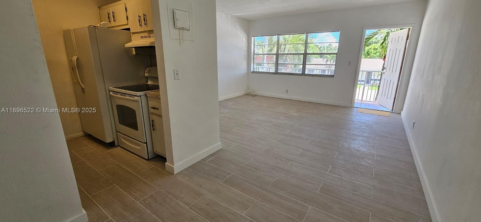 PARK SIDE MANOR B CONDO I · #14 in Hallandale Beach - Photo 7