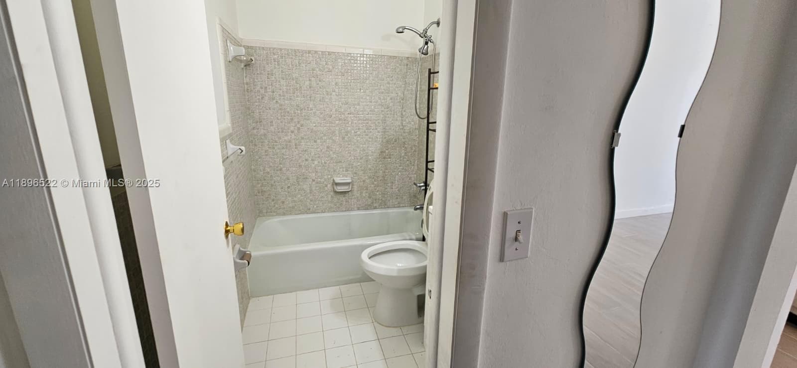 PARK SIDE MANOR B CONDO I · #14 in Hallandale Beach - Photo 9