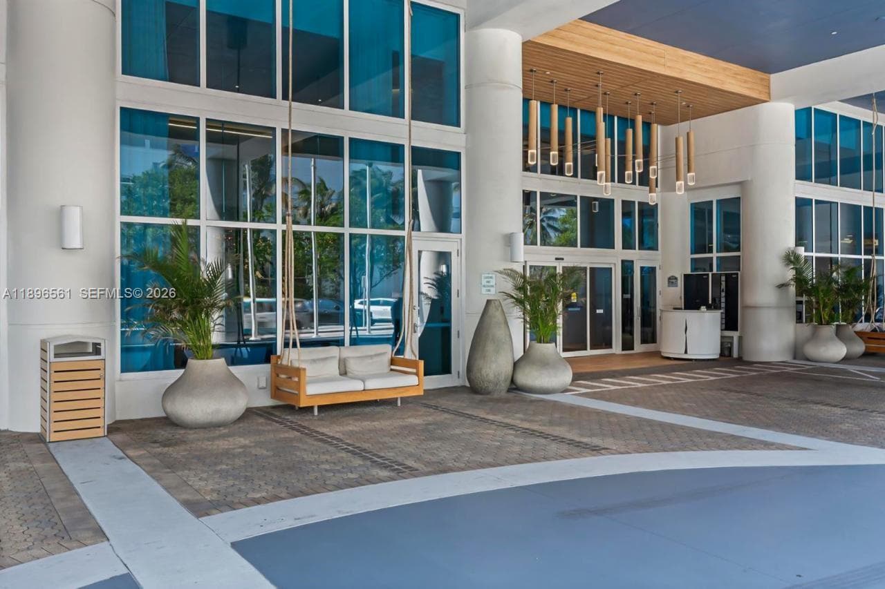 Q Club Resort & Residence · #1017 in Fort Lauderdale - Photo 27
