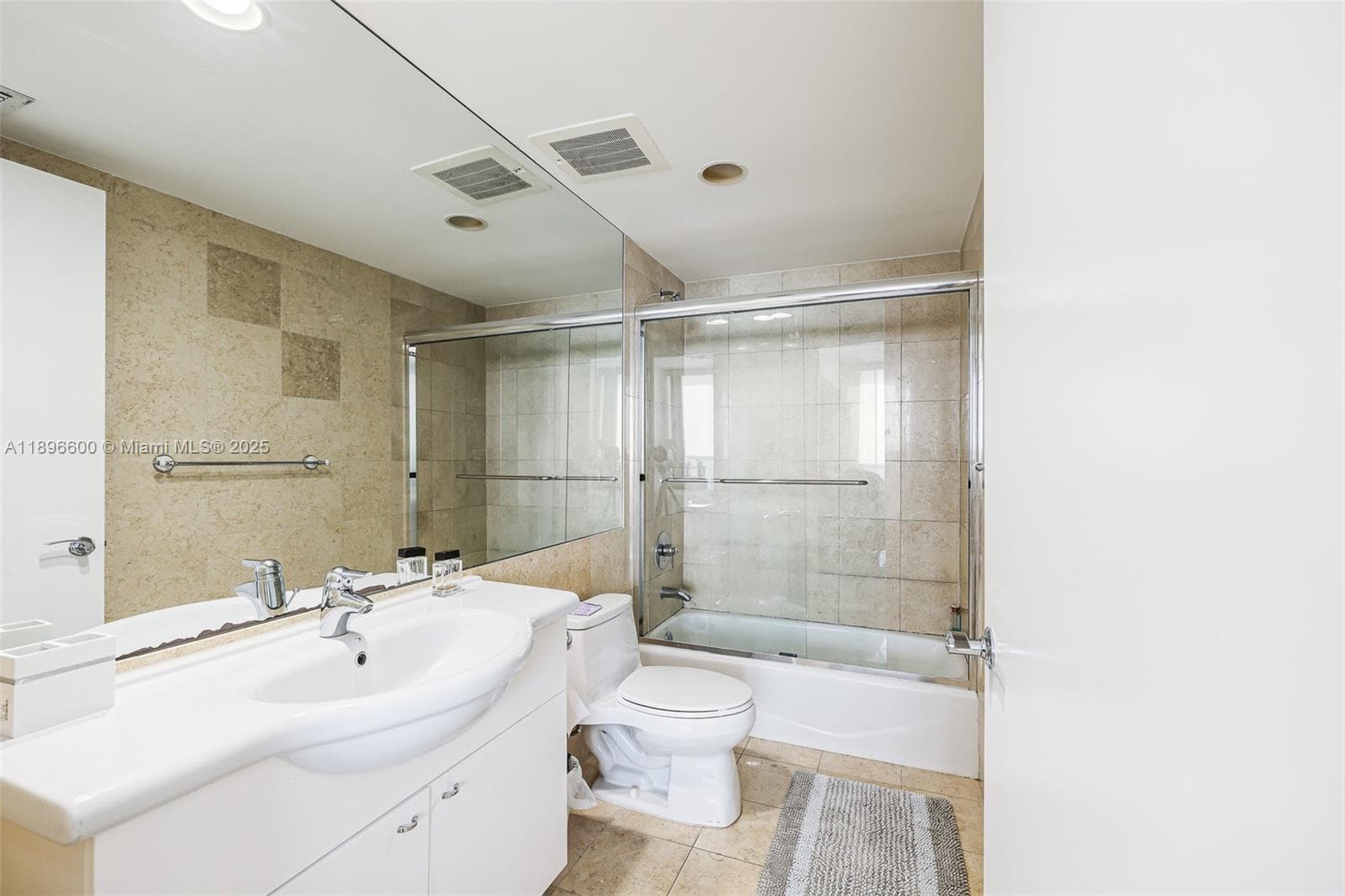 BEACH CLUB TWO · #4604 in Hallandale Beach - Photo 20
