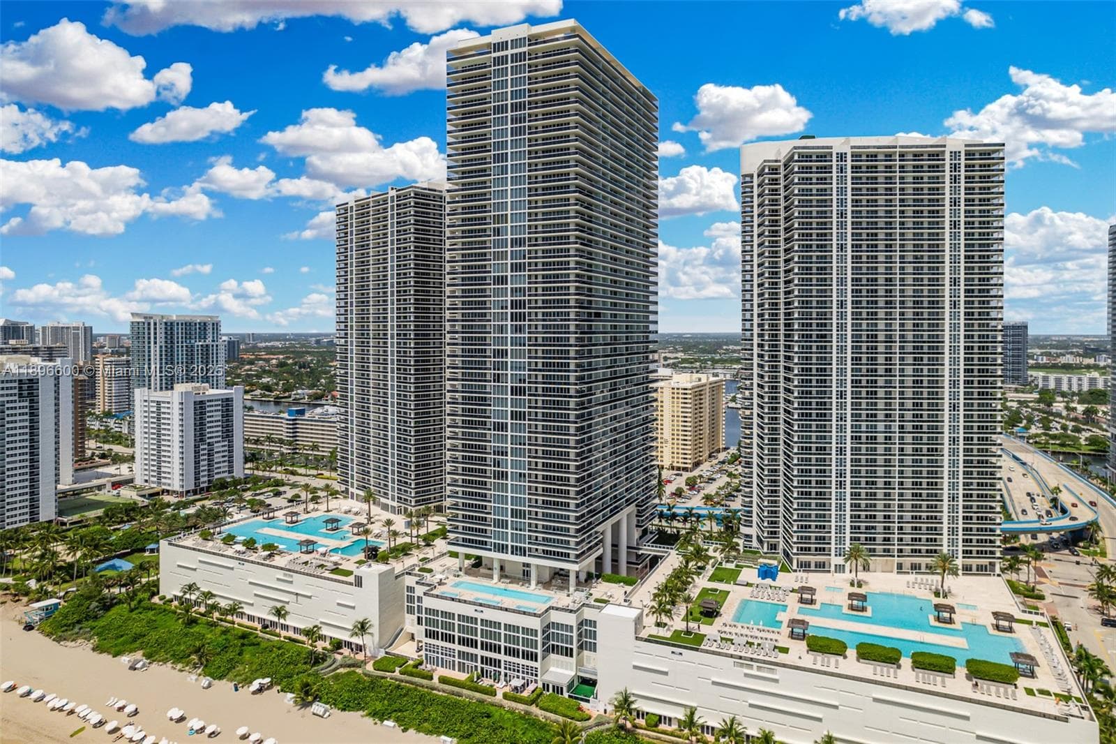 BEACH CLUB TWO · #4604 in Hallandale Beach - Photo 30