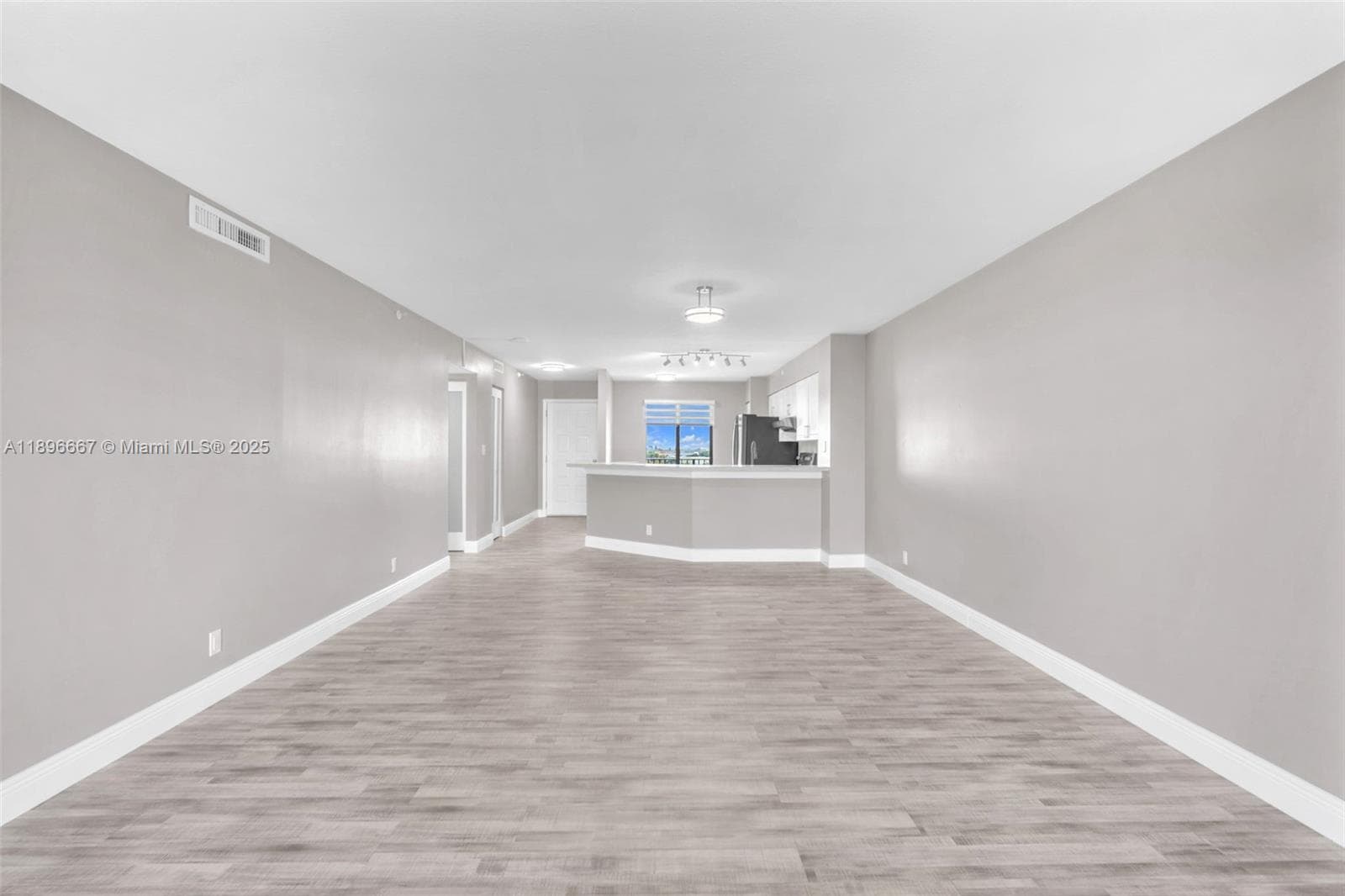 Cypress Bend III Le CLUB · #802 in Pompano Beach - Photo 14