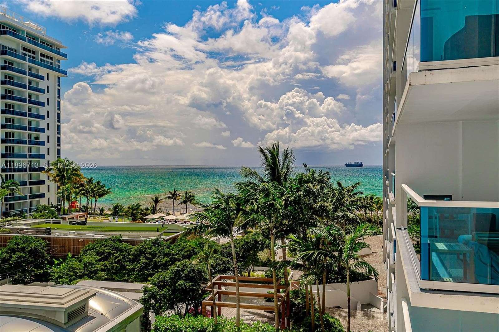 Roney Palace · #723 in Miami Beach - Photo 28