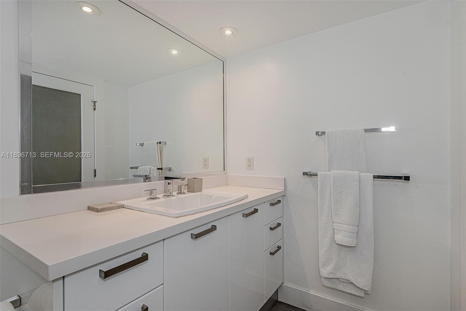 Roney Palace · #723 in Miami Beach - Photo 11