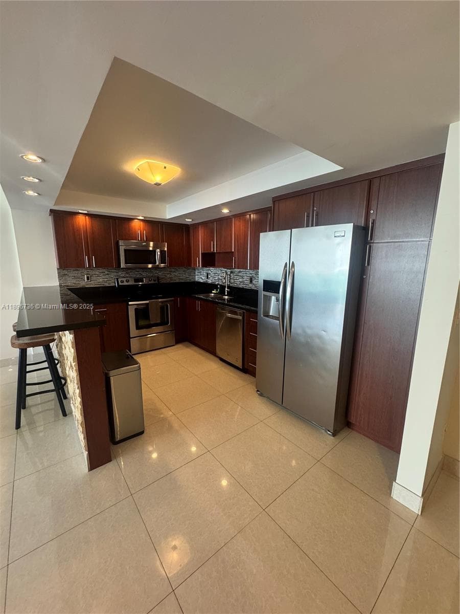 Ocean Reserve · #1427 in Sunny Isles Beach - Photo 4