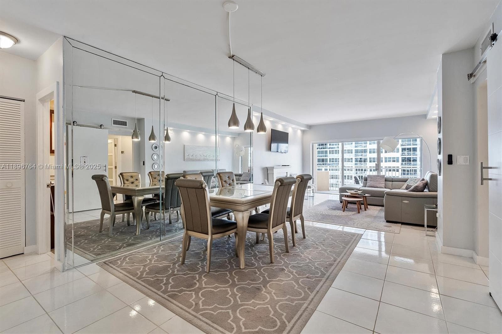 HEMISPHERES CONDO · #7C in Hallandale Beach - Photo 2