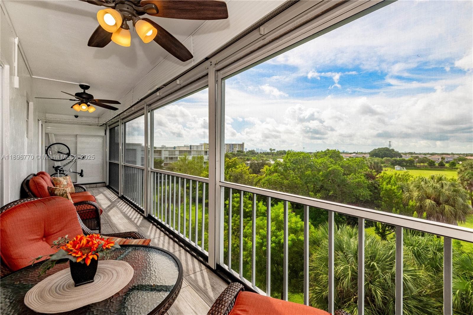 HILLCREST COUNTRY CLUB · #501 in Hollywood - Photo 2