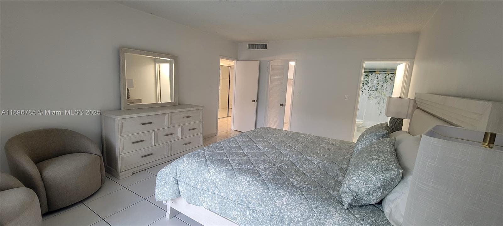 THE CARRIAGE HOUSE CONDO · #214 in Miami Beach - Photo 13