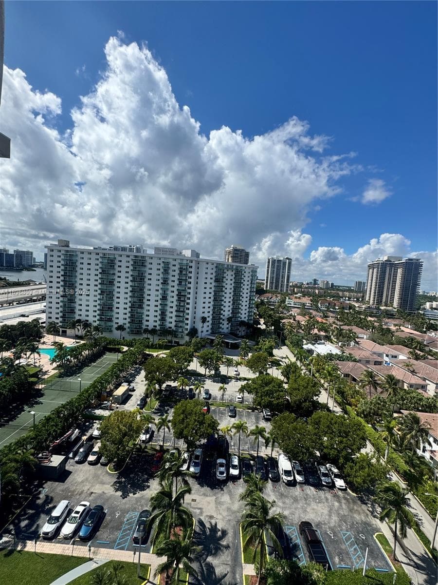 Ocean Reserve · #1520 in Sunny Isles Beach - Photo 2