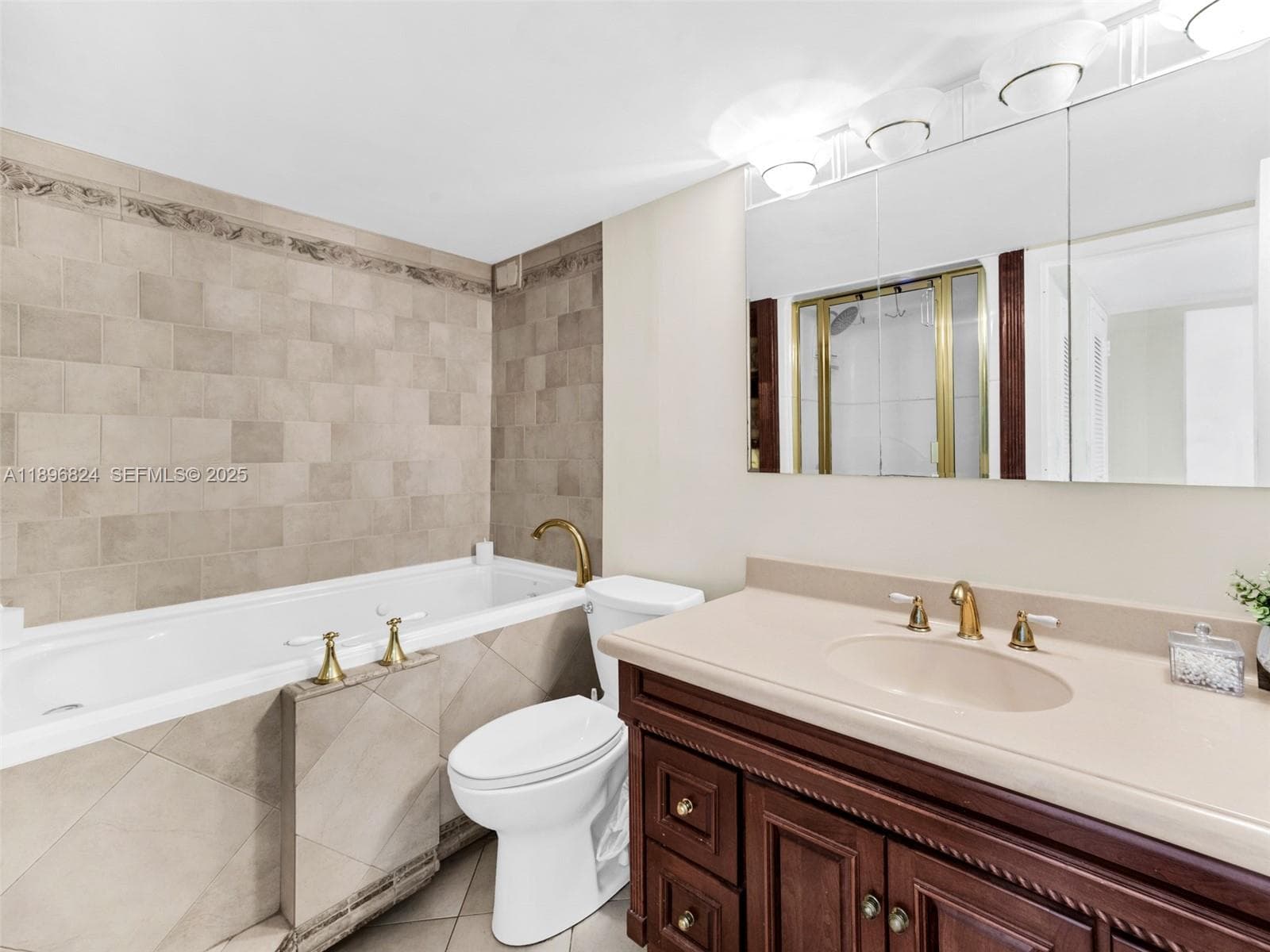 PARKER PLAZA · #523 in Hallandale Beach - Photo 12