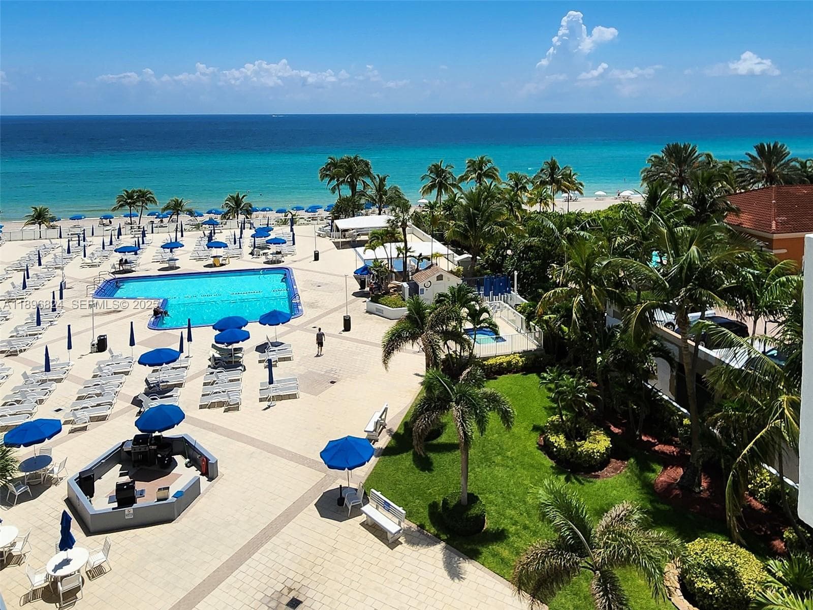 PARKER PLAZA · #523 in Hallandale Beach - Photo 21